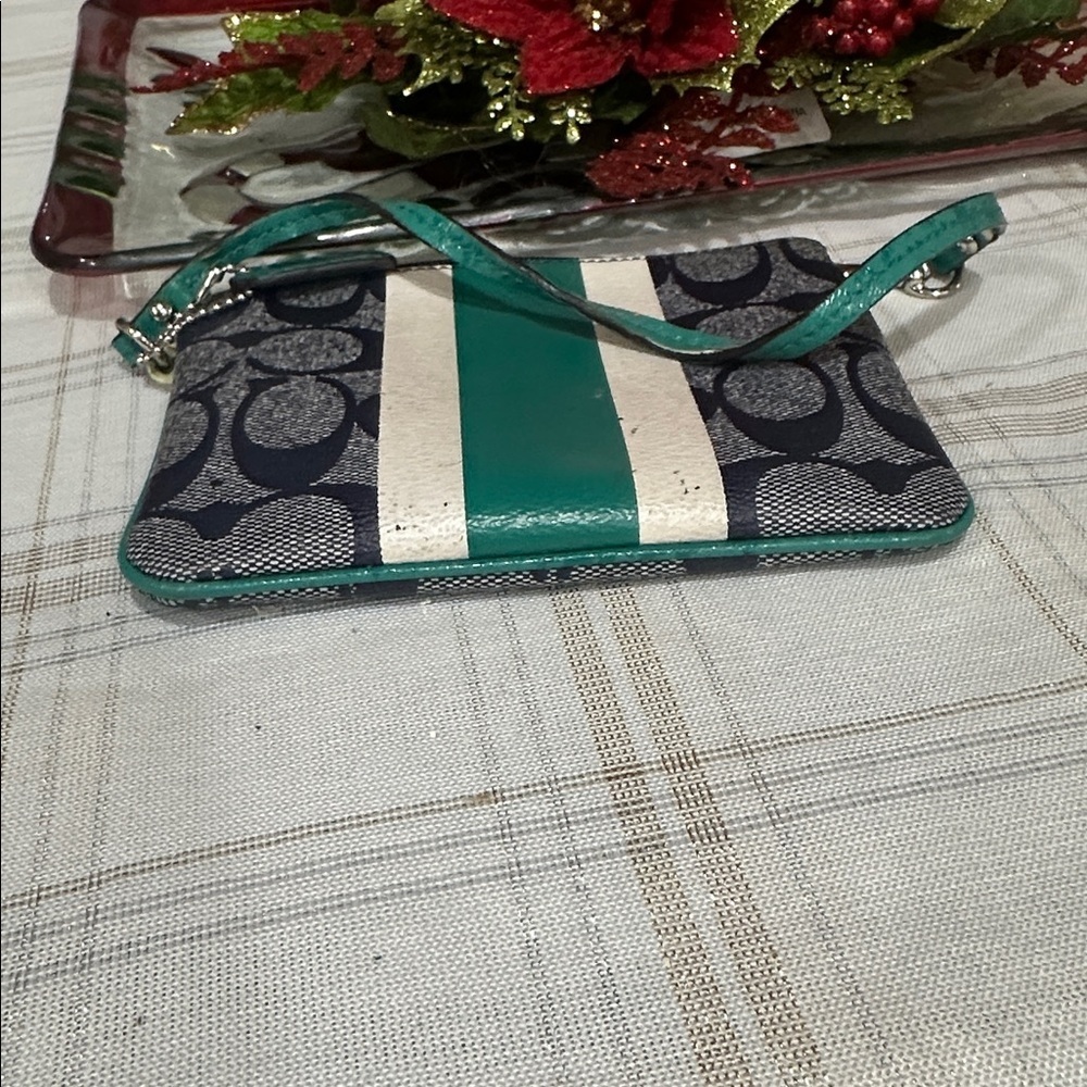 Coach Blue and White Patterned Wristlet - Picture 4 of 4